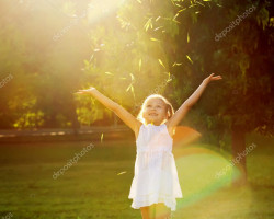 depositphotos 9722924 stock photo girl playing in the sun